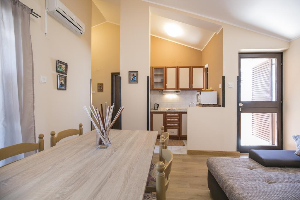 Apartment Gino Ravni Bilik gambar